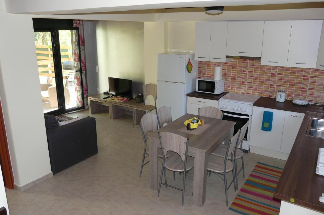 Villa Emmanouela Xi Beach Екстериор снимка